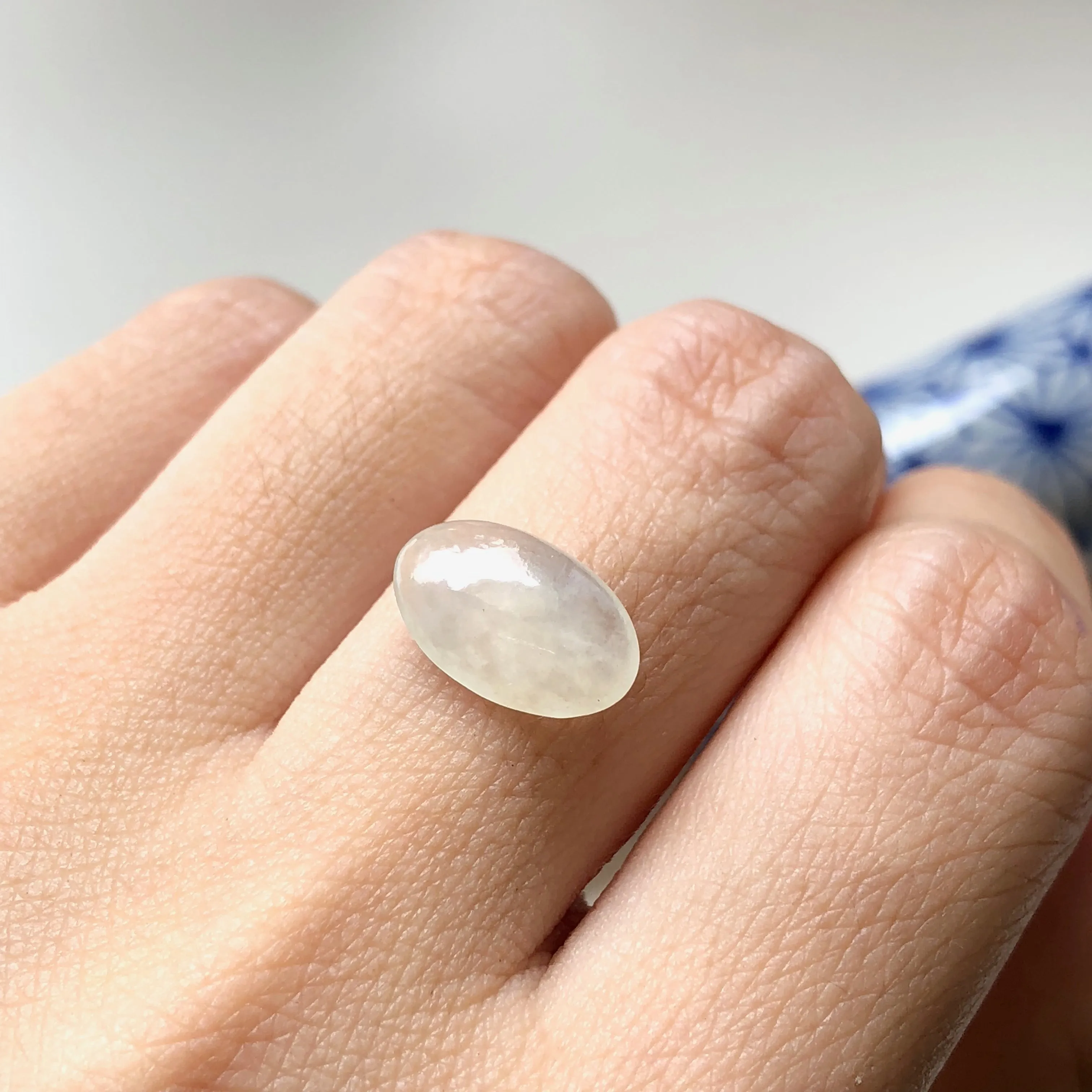 2.90ct Icy A-Grade Natural Jadeite Oval Cabochon Piece No.130051
