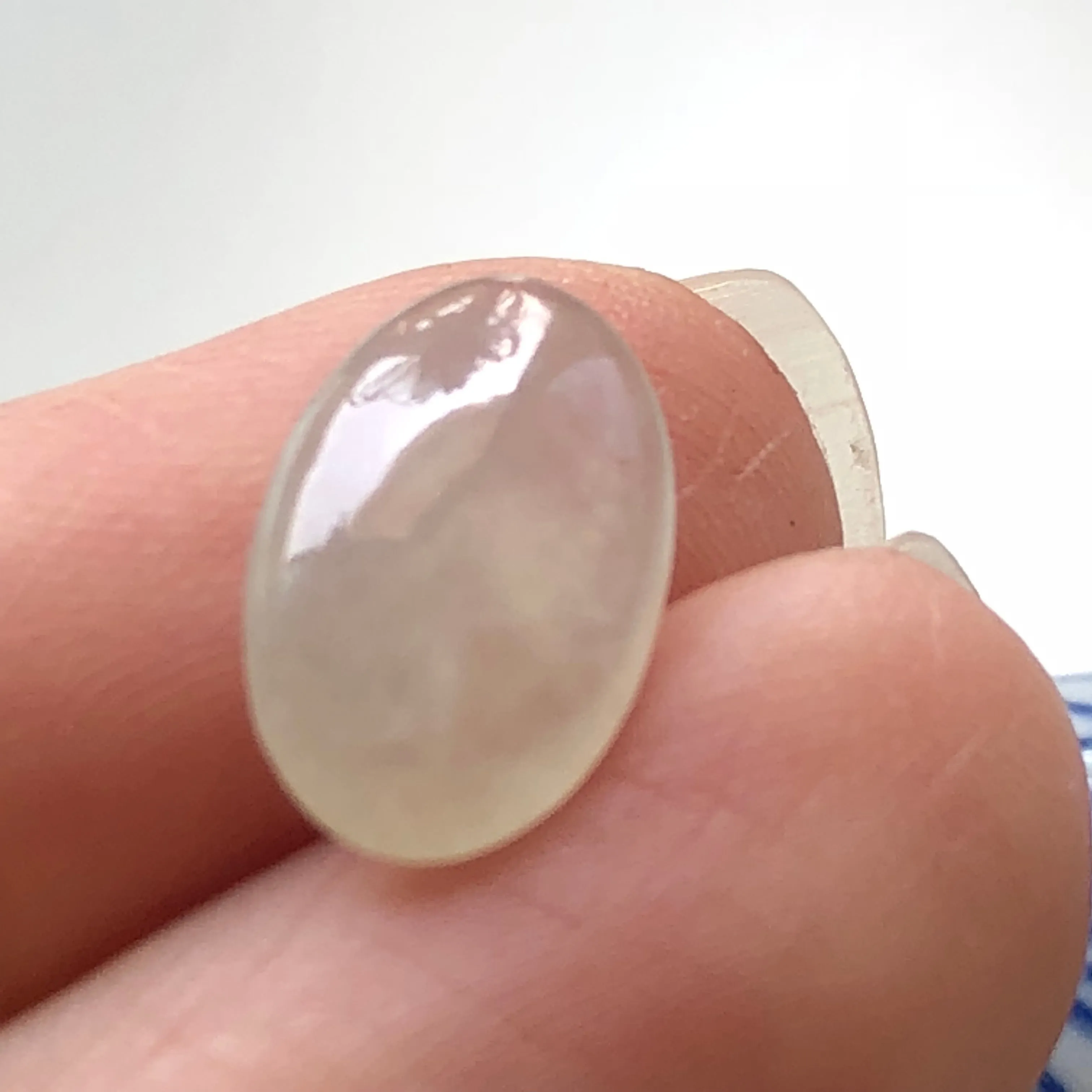 2.90ct Icy A-Grade Natural Jadeite Oval Cabochon Piece No.130051